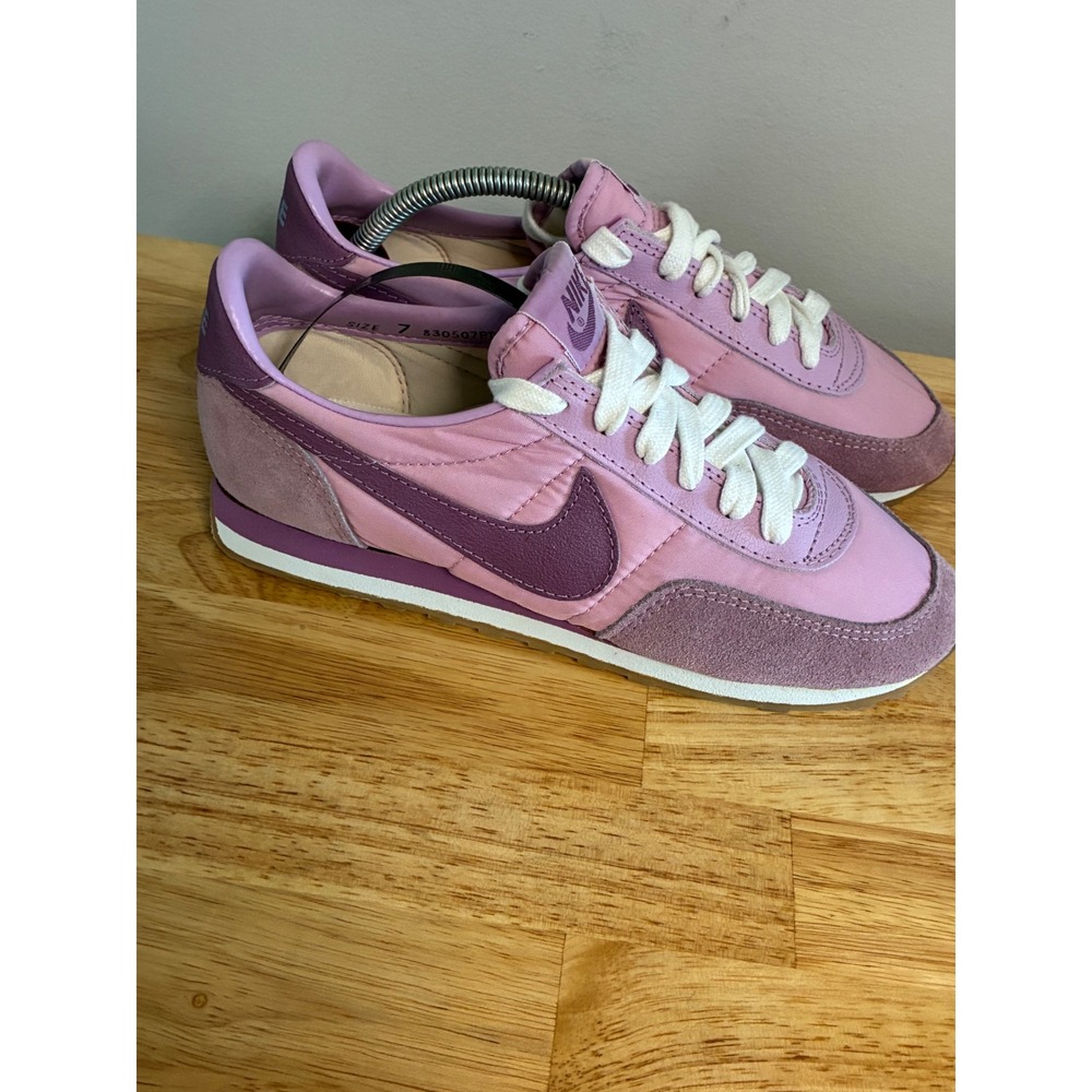 Vintage Nike Waffle Trainer Pink Purple Sneakers 830507PD Womens Size 7 rare
